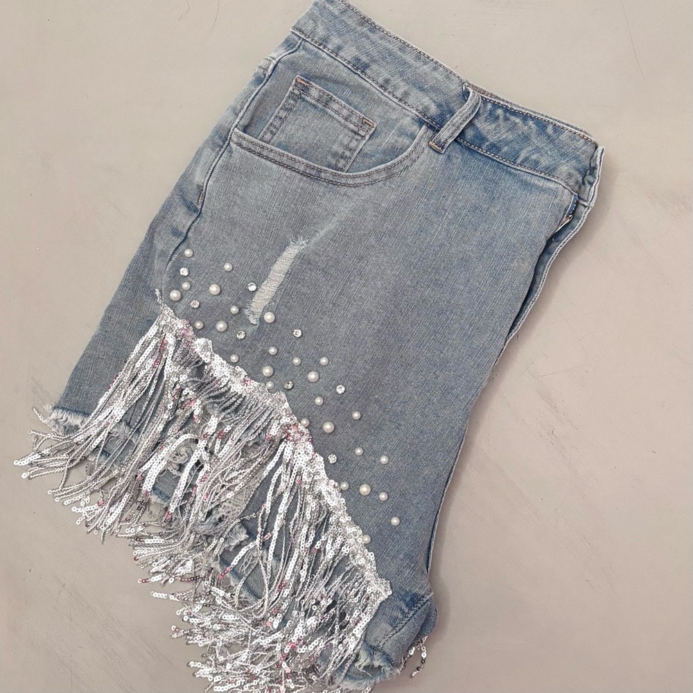 Ripped Denim Delicate Pearl Rhinestones Fringe Tassel High Waist Jean Shorts - Picture 4 of 9